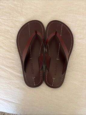 A Emery Brown Flora Leather Flip Flops - NWOT - 36